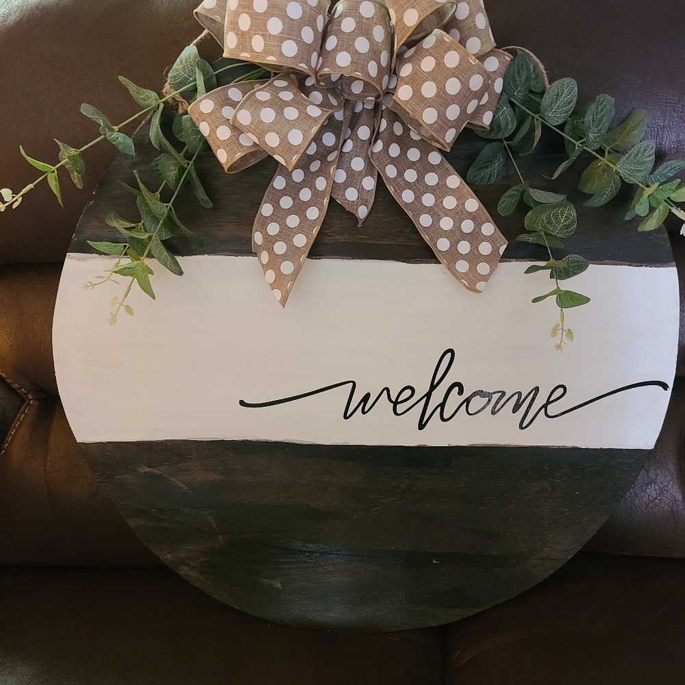 Welcome stained